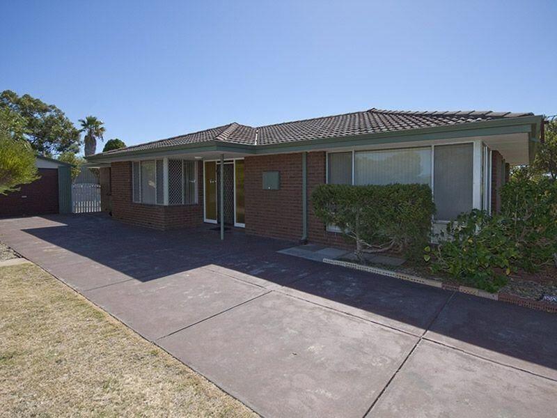 9 Barclay Avenue, PADBURY WA 6025 Investors Edge Real Estate