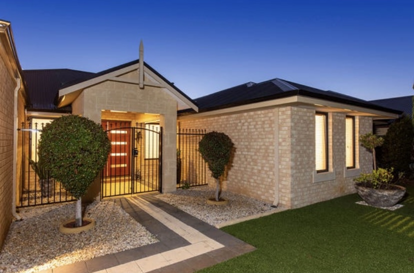 IRE3561701Aveley3 Investors Edge Real Estate