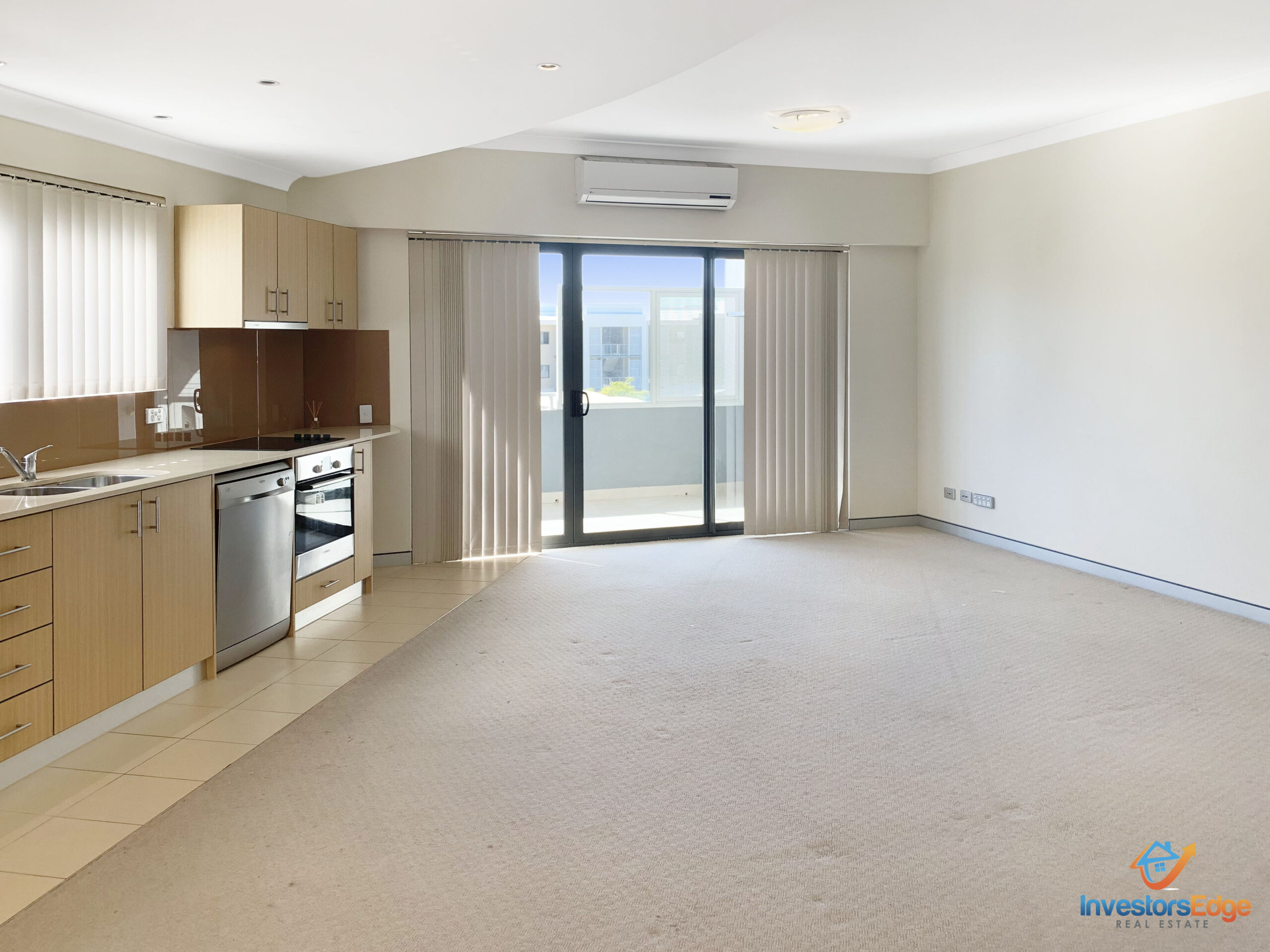64/6 Walsh Loop, JOONDALUP, WA 6027 AUS