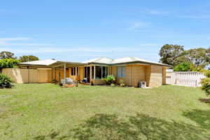 84 Windermere Circle, Joondalup, WA 6027 Australia