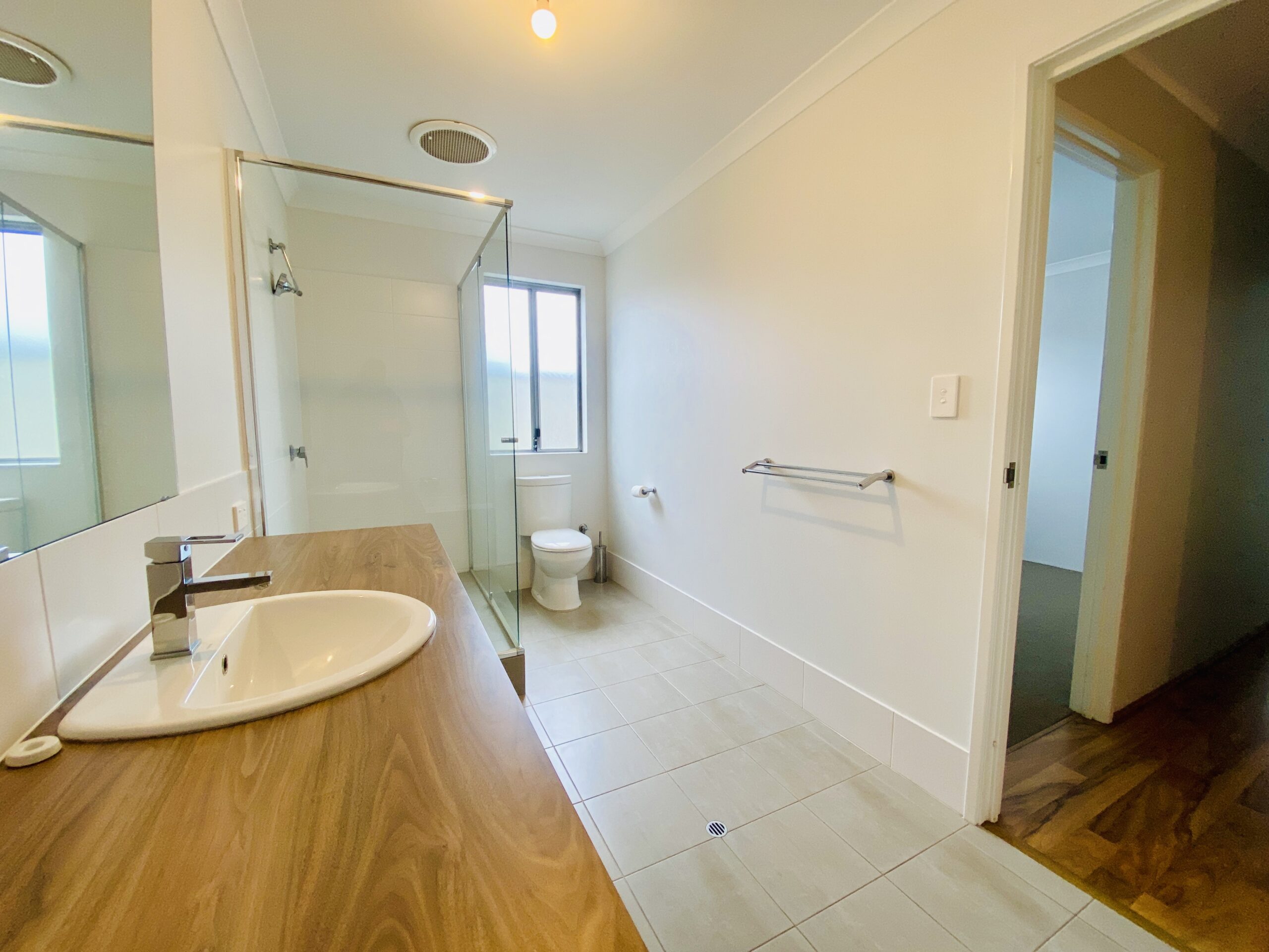 11b Wright Crescent, Bayswater, WA 6053 Australia