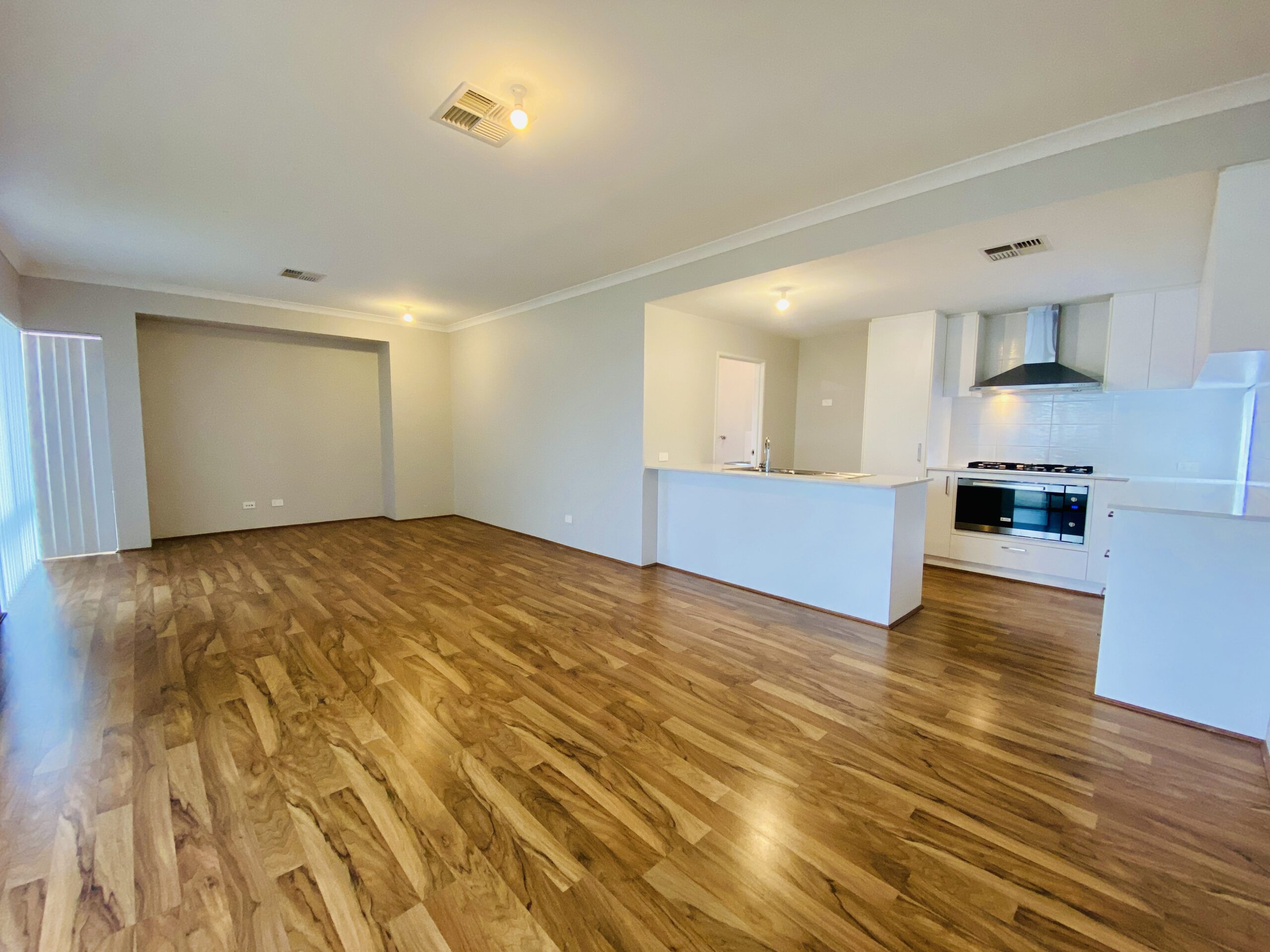 11b Wright Crescent, Bayswater, WA 6053 Australia