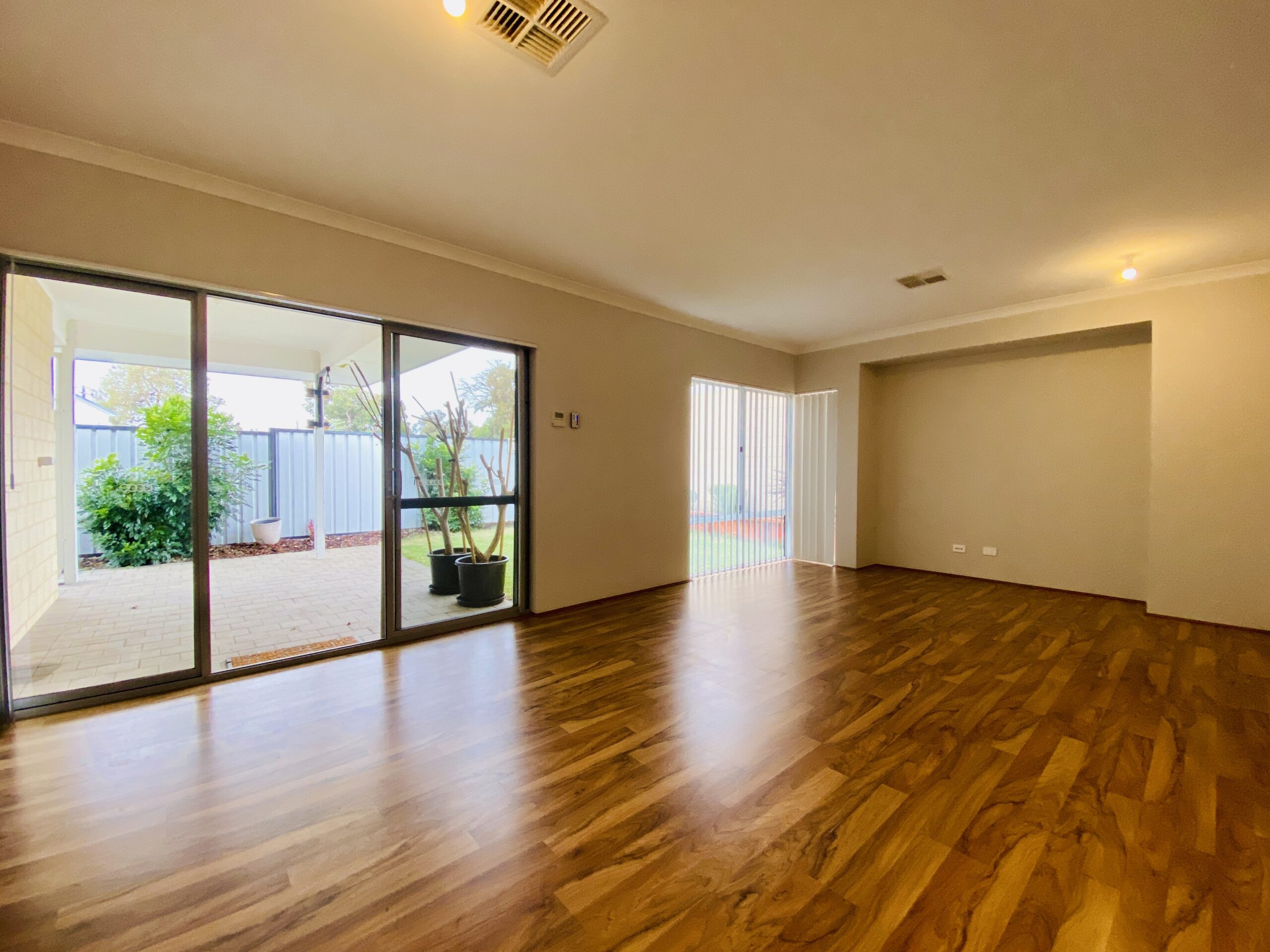 11b Wright Crescent, Bayswater, WA 6053 Australia