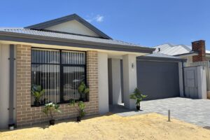 5 Laguna Way, Eglinton, WA 6034
