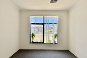 5 Laguna Way, Eglinton, WA 6034