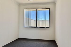 5 Laguna Way, Eglinton, WA 6034