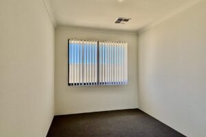 5 Laguna Way, Eglinton, WA 6034